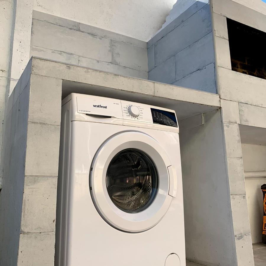 צ'ורנומורסק Guest House Santin מראה חיצוני תמונה