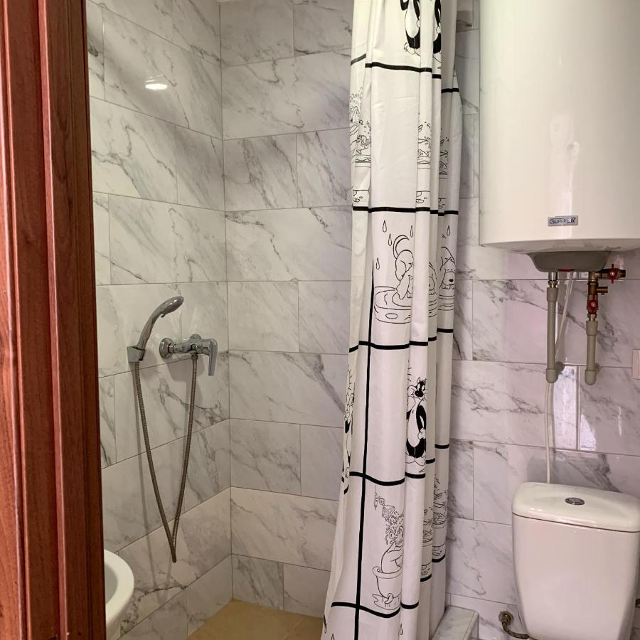 צ'ורנומורסק Guest House Santin מראה חיצוני תמונה