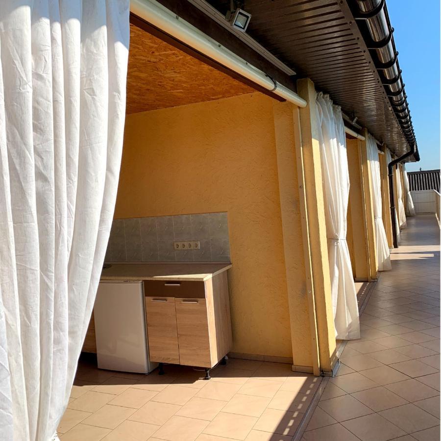 צ'ורנומורסק Guest House Santin מראה חיצוני תמונה