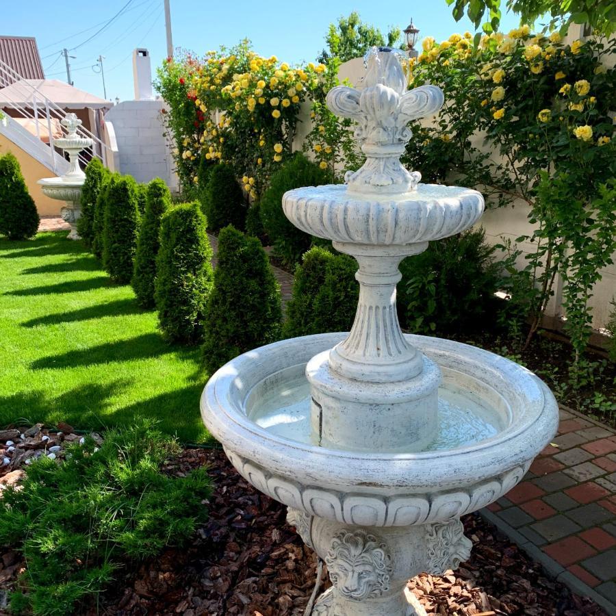 צ'ורנומורסק Guest House Santin מראה חיצוני תמונה