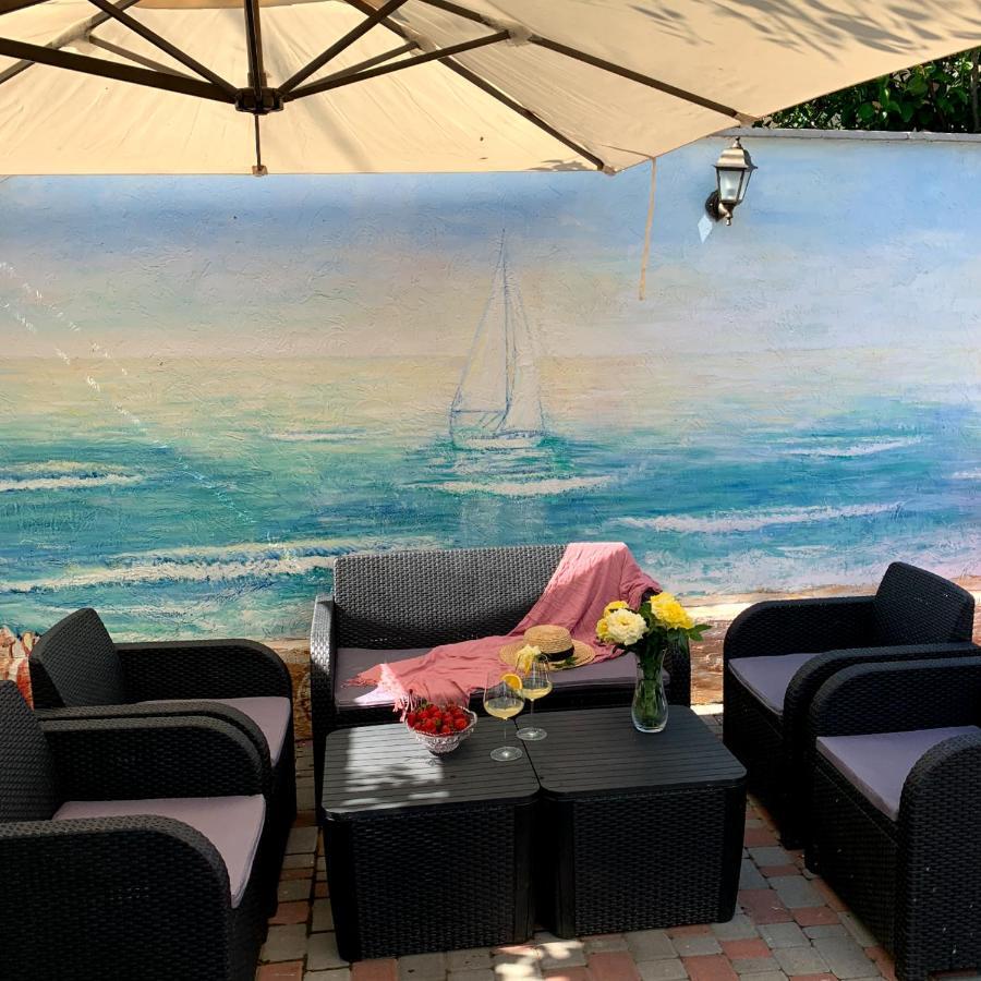 צ'ורנומורסק Guest House Santin מראה חיצוני תמונה